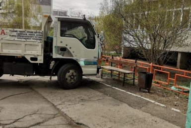 "Иркутский_автохам": перекрою дорогу "скорой" и скромно упрусь в скамейку