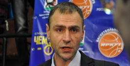 Главный тренер "Иркута" Юрий Ковалев Мария Оленникова, РИА IrkutskMedia