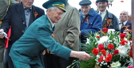 Возложение цветов Мария Оленникова