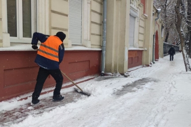 В Иркутской области растет спрос на дворников ИА IrkutskMedia