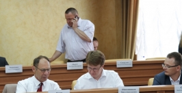 Многих депутатов Думы жители уже не увидят в новом сосыве  Карпов Валентин для РИА IrkutskMedia