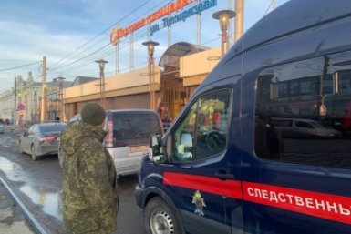 Семь бывших мигрантов доставили в военный комиссариат после рейда в Иркутске