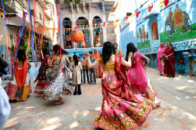 Пряности, кино и щепотка страсти: как Индия вдохновляет Россию &quotМайВэйСтудия&quot