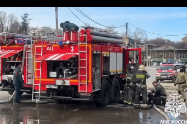 Заброшенное здание вспыхнуло в центре Иркутска Пресс-служба ГУ МЧС России по Иркутской области