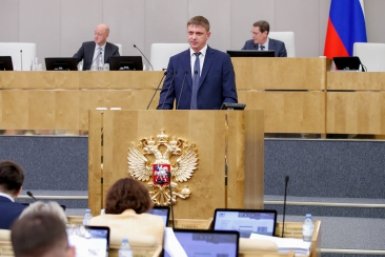 Правительство региона должно модерировать развитие туризма на Байкале - Красноштанов