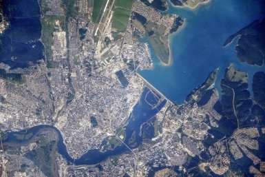 Космическая красота: подборка фотографий Иркутска и Байкала с борта МКС