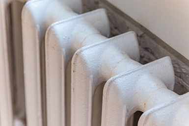 Горячую воду и отопление отключат в одном из округов Иркутска 14 апреля