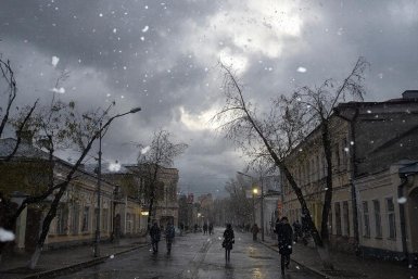 Сильный снег и перепады температур: непогода задержится в Иркутской области 15 апреля