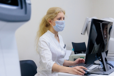 Медикам будут платить зарплату по новым правилам