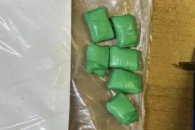 Двоих наркосбытчиков задержали в Иркутске