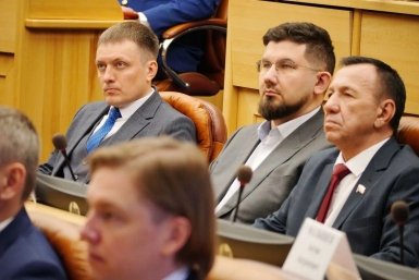 Политики ЗС региона