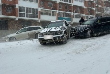 Сразу несколько ДТП произошло в Березовом Иркутского района