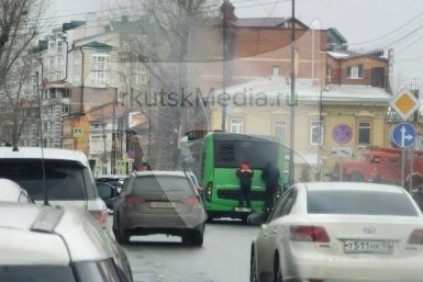 Юные нарушители опасно прокатились на автобусе в Иркутске ИА IrkutskMedia