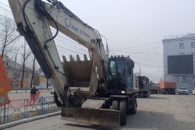 Энергетики завершили ремонт теплосети в Октябрьском районе Иркутска после аварии