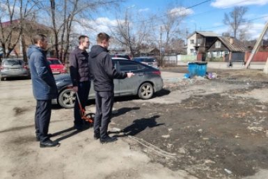 Дороги частного сектора осмотрели в округе №22 по инициативе депутата думы Иркутска дума Иркутска