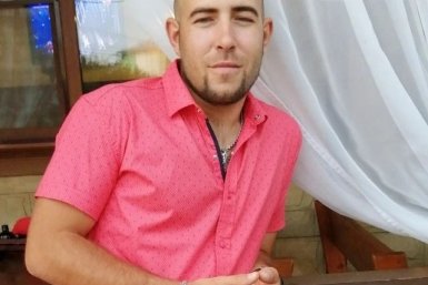 Монтажник мебели из Усолья о своей работе из личного архива Александра Ивановского