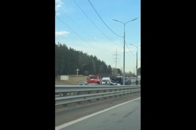 ДТП с участием легкового авто и микроавтобуса произошло на въезде в Иркутск