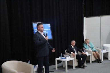 Александр Шуваев на форуме &quotЕсть результат&quot внёс предложение в Народную программу ЕР ИРО ЕР