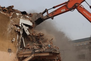 Семья в Зиме осталась без жилья после сноса аварийного дома