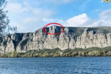 Стали известны подробности гибели студентки после падения со скалы в Усольском районе
