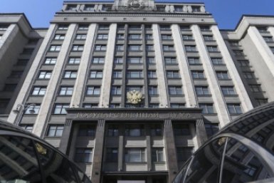 Госдума приняла закон об аресте имущества уехавших россиян
