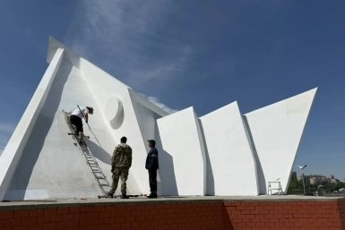 Стало ярче: в Иркутске обновили амфитеатр "Ракушка" на острове Юность