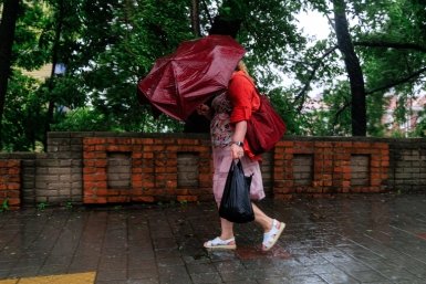 Грядет новая погодная аномалия: синоптики рассказали, к чему готовиться в июне