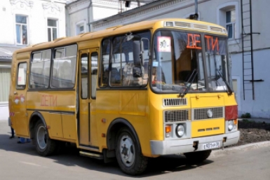 Дополнительные школьные автобусы запустили в Иркутском районе по требованию прокуратуры