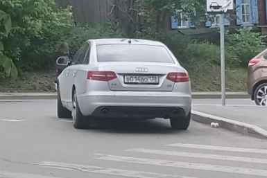 "Иркутский_автохам": игнорируем всё - разметку, пешеходов и здравый смысл