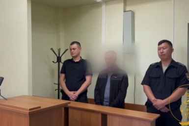 Сбившего двух детей в Иркутске автомобилиста арестовали на 15 суток
