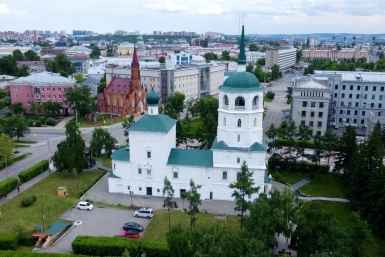 Фасады колокольни Спасской церкви капитально отремонтировали в Иркутске