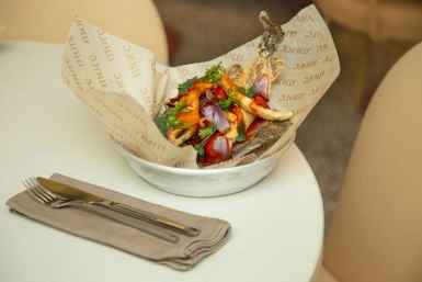 Тихоокеанская желтоперая камбала под кисло-сладким соусом (MORE Seafood bar) Предоставлено организаторами фестиваля
