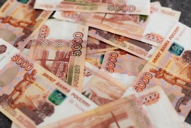 Приставы взыскали 806 тысяч долга по зарплате с электромонтажной компании в Приангарье Илья Аверьянов, ИА PrimaMedia.ru