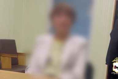 "Губернатор" и лжесотрудник ФСБ обманом выманивали деньги у пенсионерки из Приангарья