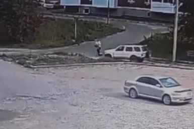 15-летний подросток и его 5-летний брат пострадали в ДТП с электросамокатом в Шелехове