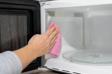 Микроволновка засверкала чистотой: хватаю 1 белый порошок — через 5 минут прибор как новый