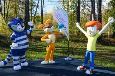 "Простоквашино" на Якоби: в Иркутске открыли площадку с героями легендарной анимации