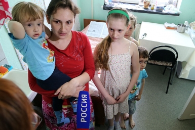 Многодетная мама Мария Оленникова, IrkutskMedia