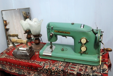 Швейная машинка Мария Оленникова, IrkutskMedia
