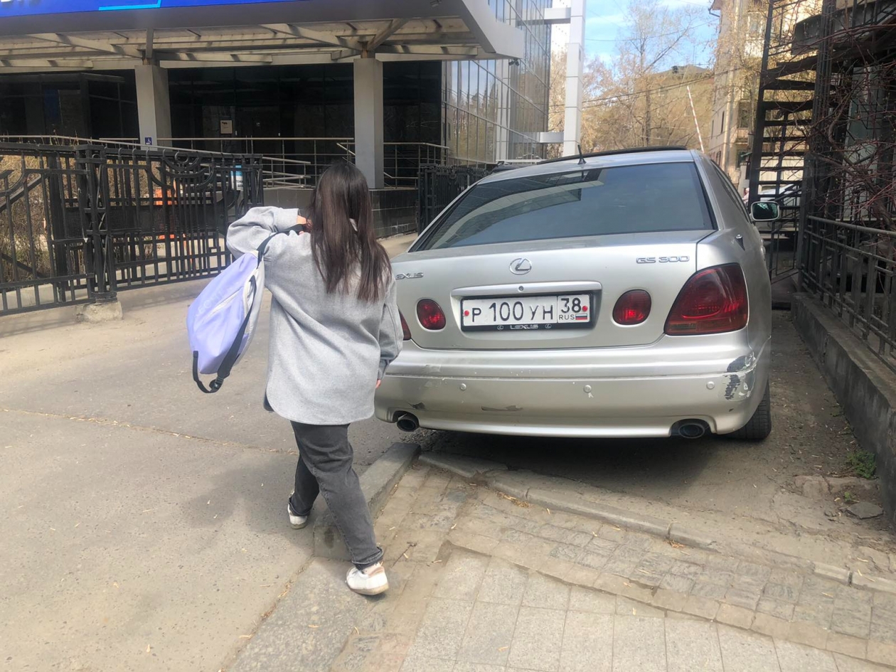 Парковка на Степана Разина