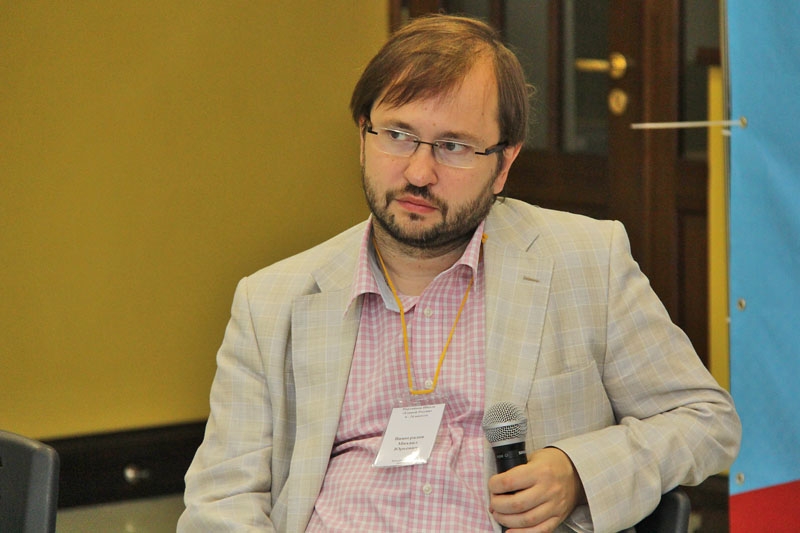 Президент фонда "Петербургская политика" Михаил Виноградов, Фото с места события собственное