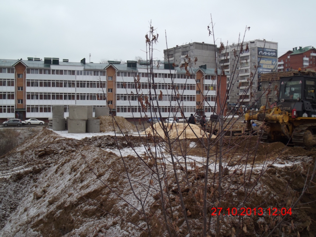 Заправка "по соседству" вызвала панику среди жителей Юбилейного в Иркутске, Фото с места события из других источников
