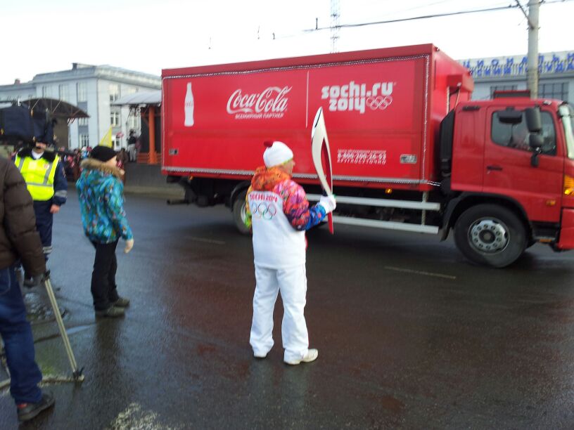 Грузовик Coca-Cola, Фото с места события собственное