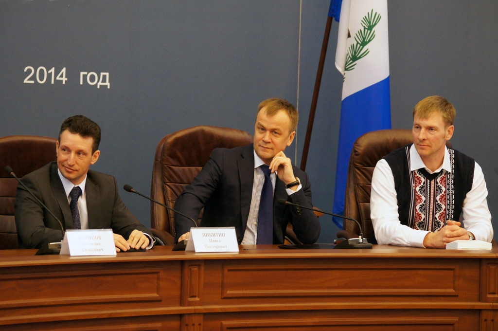 Павел Никитин, Сергей Ерощенко и Александр Зубков, Фото с места события собственное