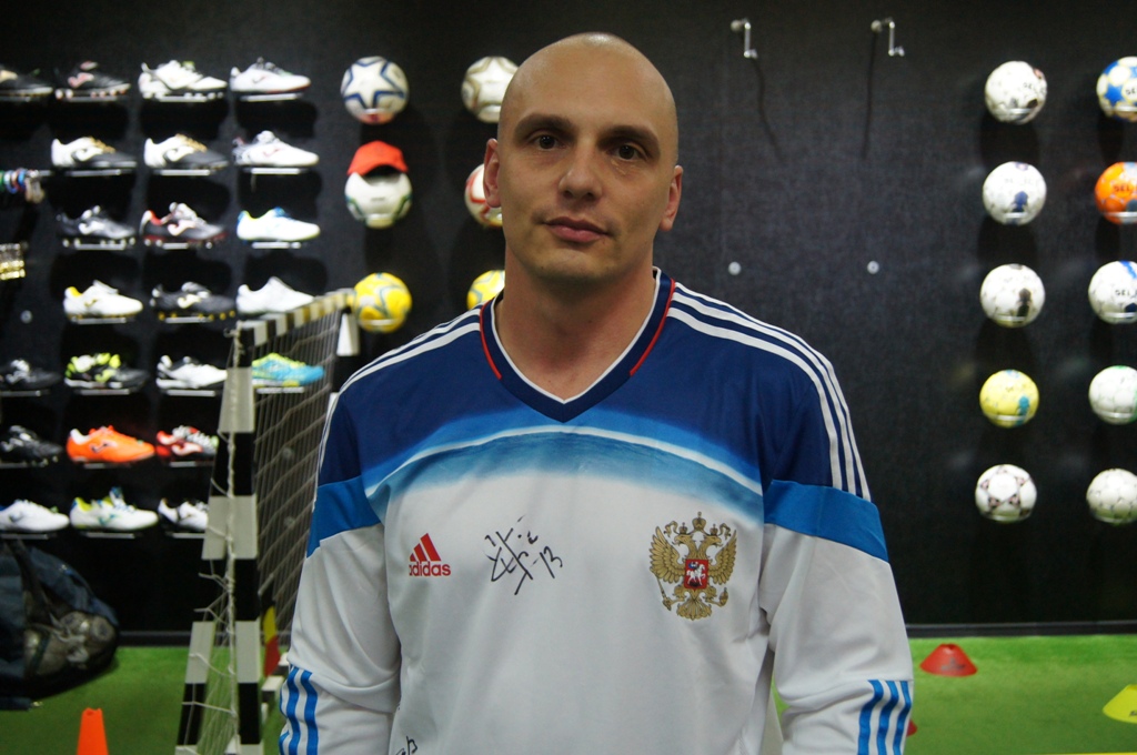 Владелец Мессинга Иван Самышкин, Фото с места события собственное