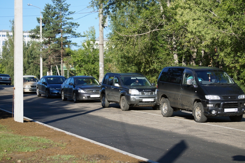 Автомобилисты ждали, пока им уступят дорогу, Фото с места события собственное