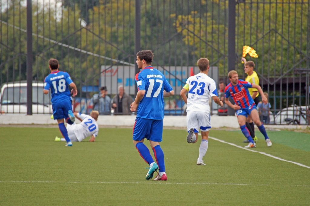 "Байкал" встретился с "Енисеем", Фото с места события собственное