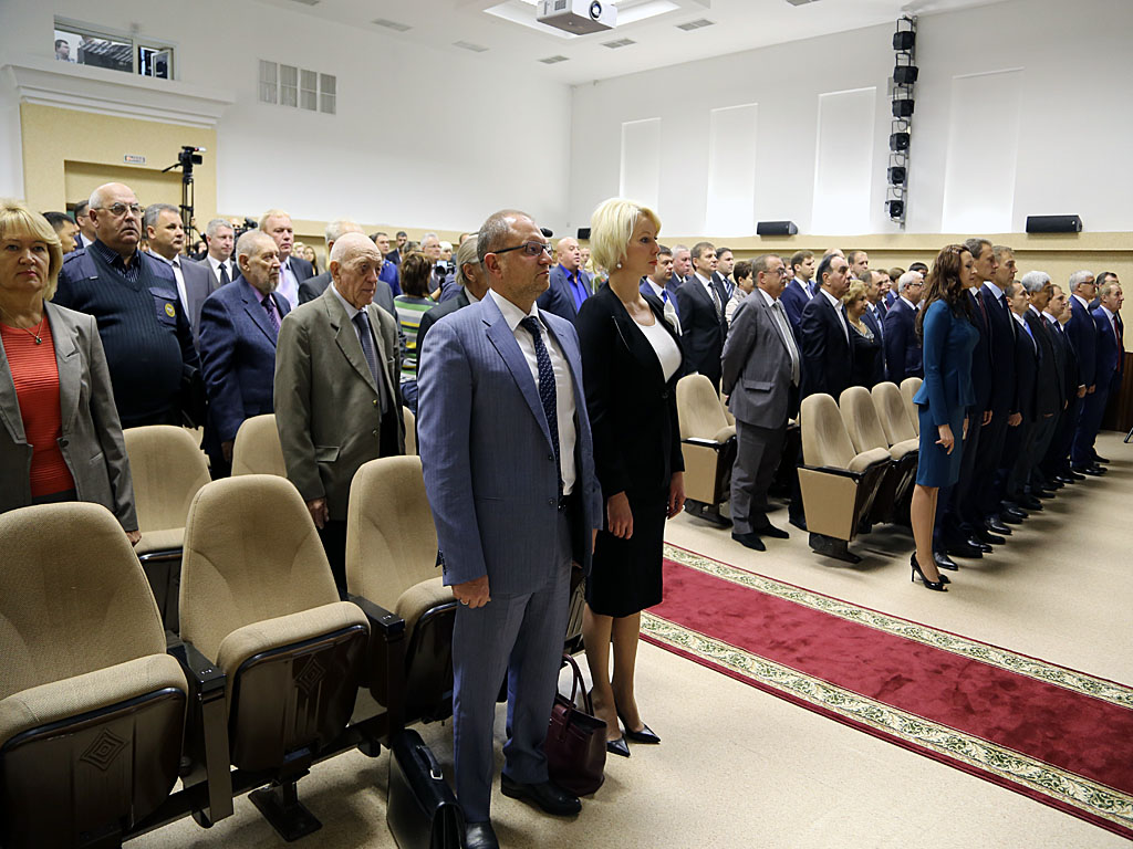 Первое заседание Думы Иркутска, Фото с места события собственное