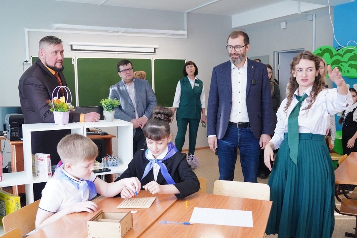 В Черемхове по народной программе &quotЕдиной России&quot капитально отремонтирована школа Мария Иванова