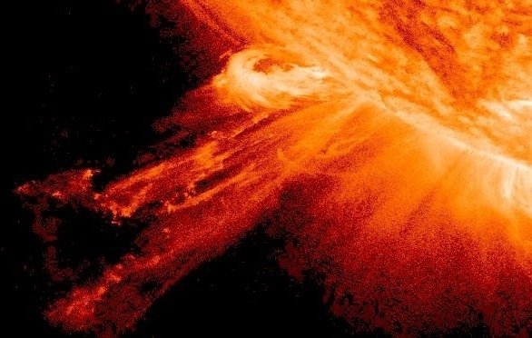 Вспышка на Солнце Лаборатория солнечной астрономии ИКИ и ИСЗФ